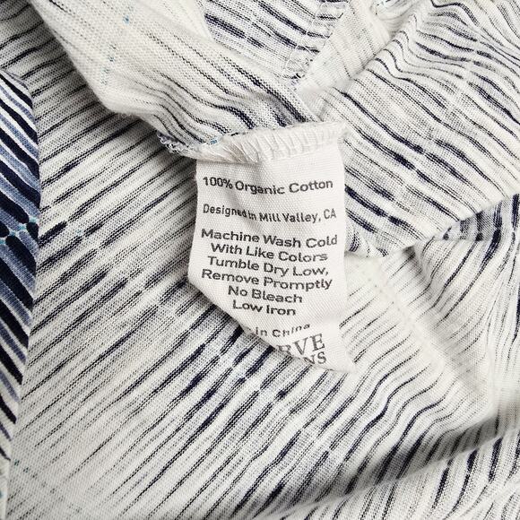 Carve Designs Top Medium Womens Middleton Sleeveless Button Front Blue V-neck - Picture 7 of 9